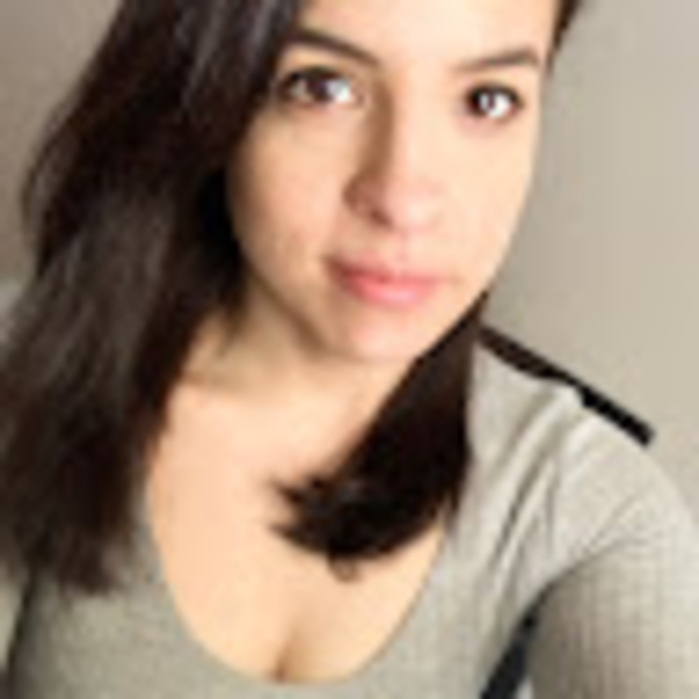 Meet your Posher, Esmeralda
